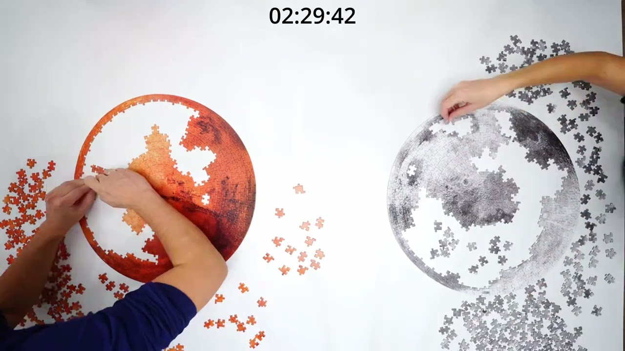Jigsaw Puzzle Wars #2 - husband vs wife - Clementoni Round Space Collection 2x 500-piece Mars & Moon