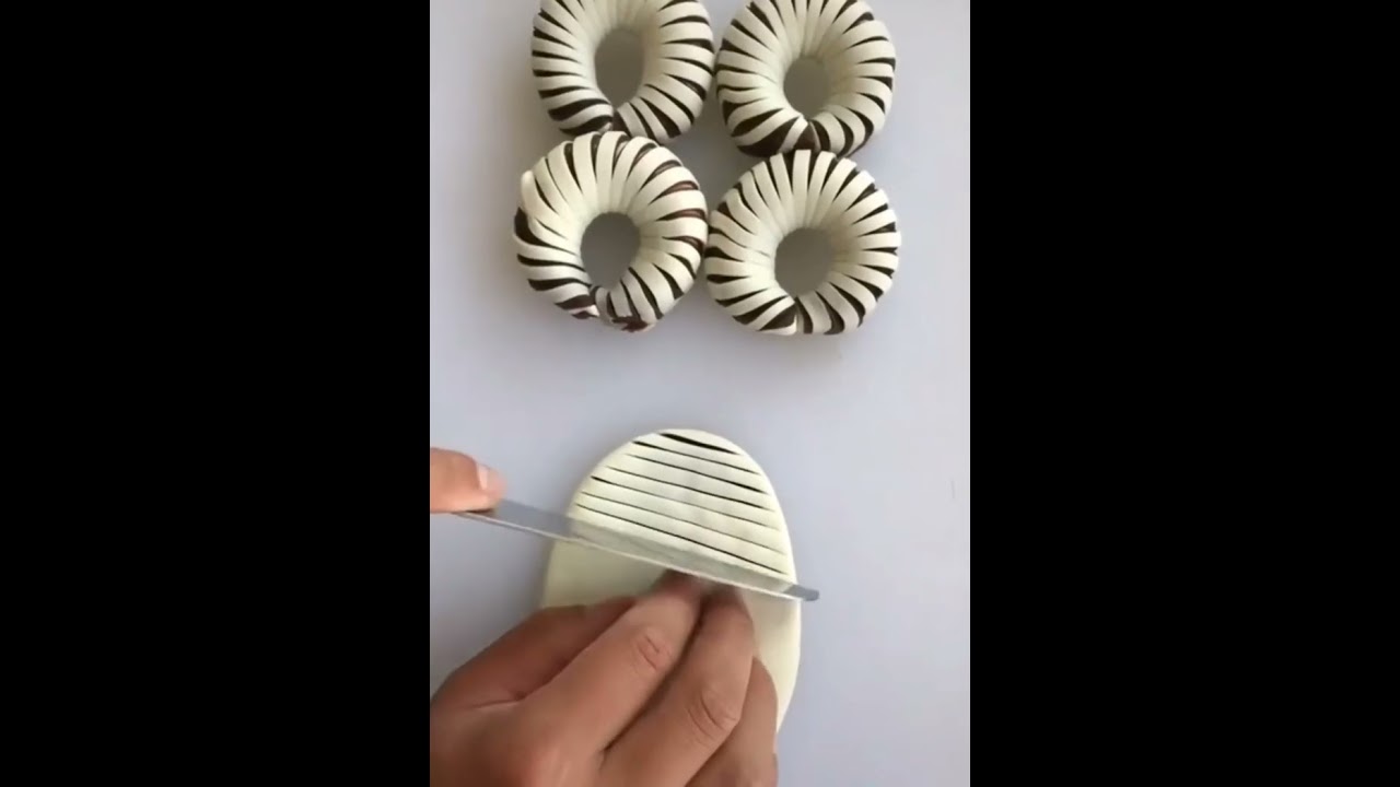 CARA UNIK MEMBENTUK ROTI