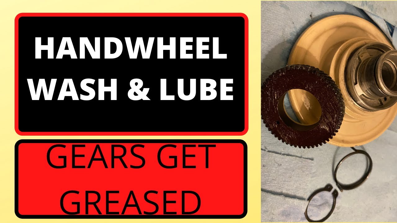 HANDWHEEL WASH & LUBE ON THE SINGER 431 G CONVERTIBLE