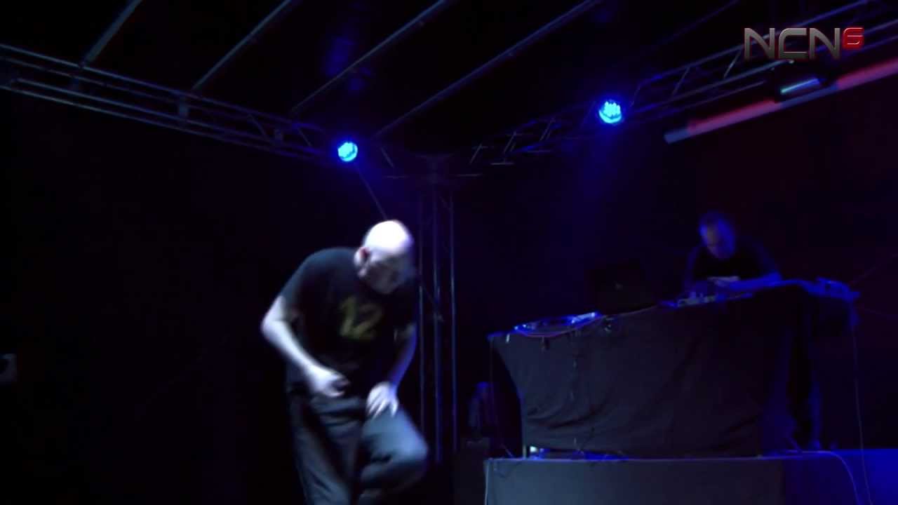 Klangstabil - Math & Emotion (Remix) (live @ NCN-Festival 2011) [HD]