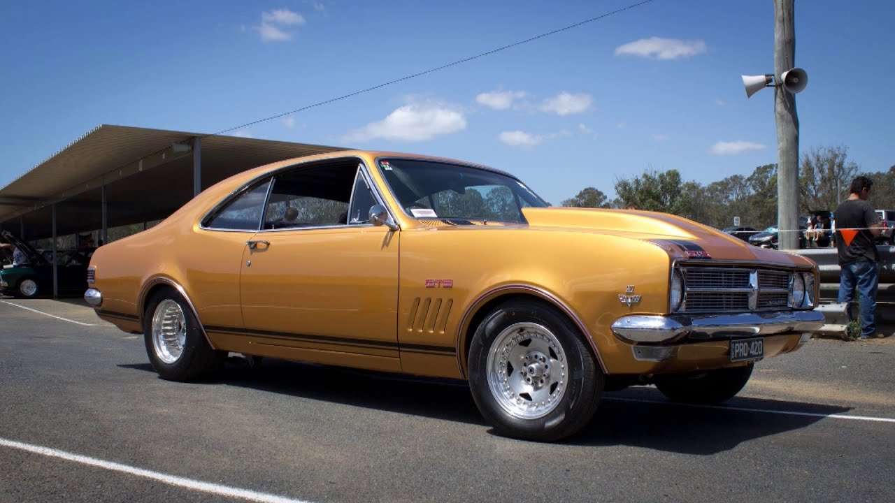 Cruising/racing the GTS HK Monaro