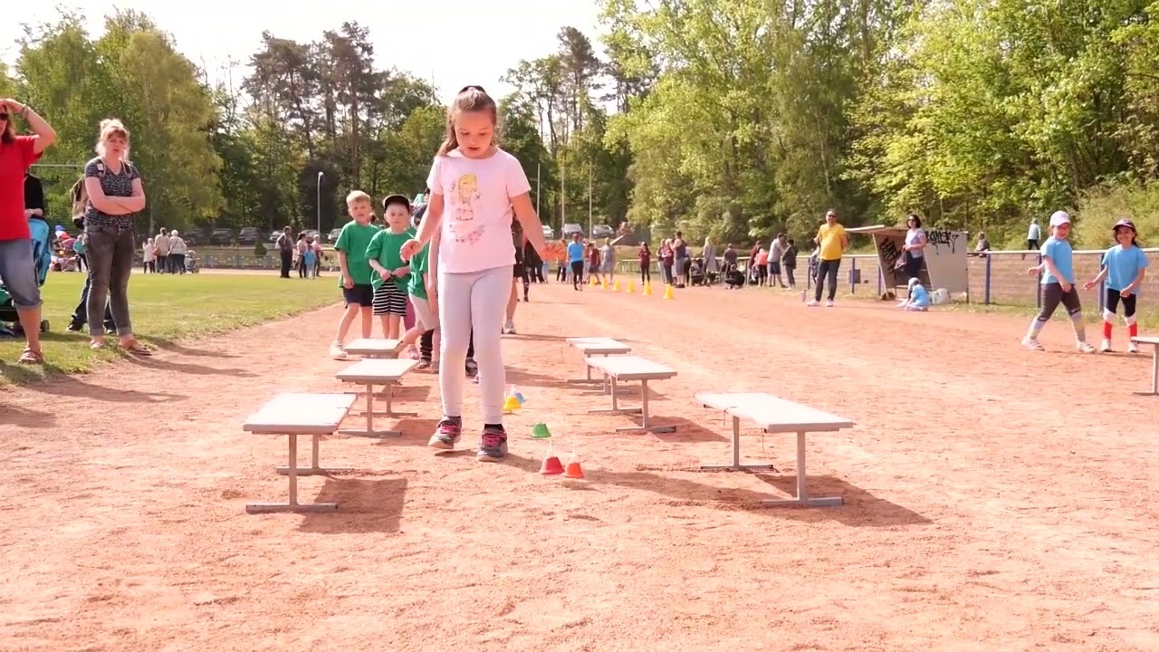 PUNKTum 17.Kita-Sportfest des Eigenbetriebes in Hettstedt