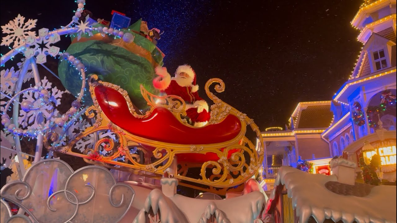 Mickey’s Very Merry Christmas Party fireworks and Parade