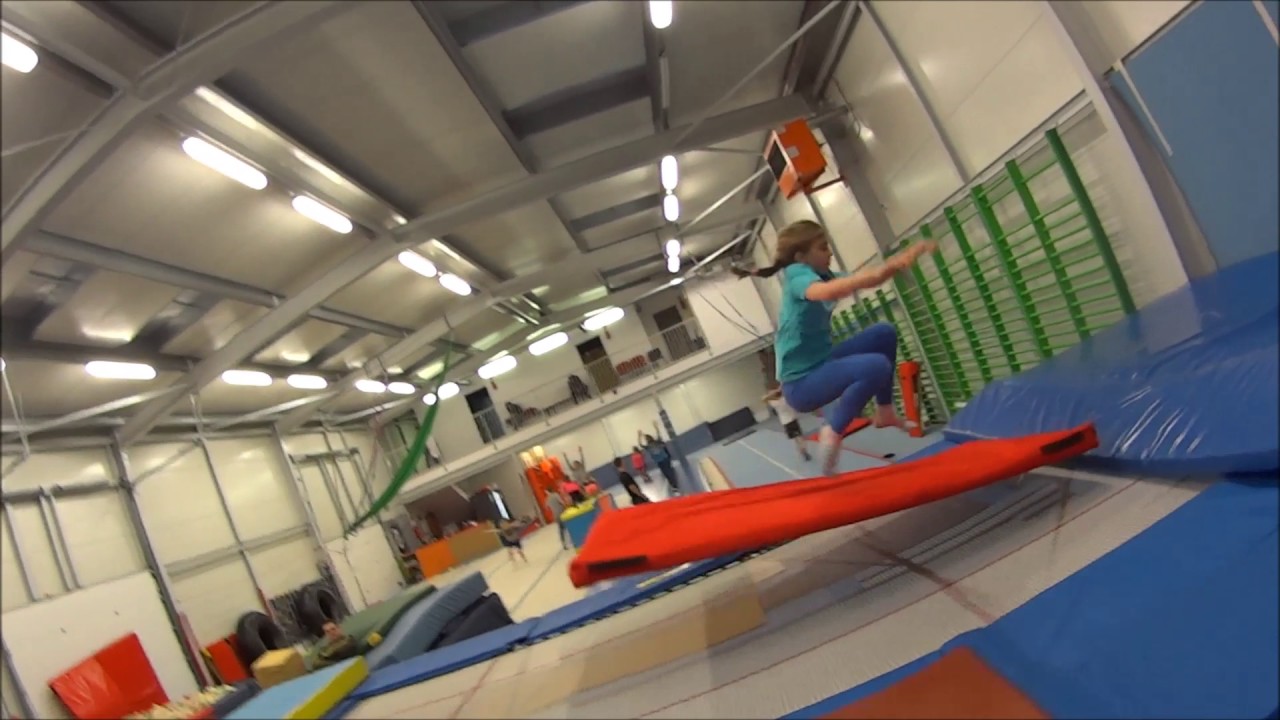AKRO-SMYK WROCŁAW AKROBATYKA SPORTOWA PÓŁKOLONIE