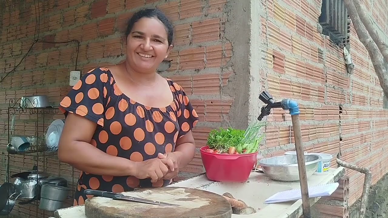 Fiz carne com macaxeira para o almoço