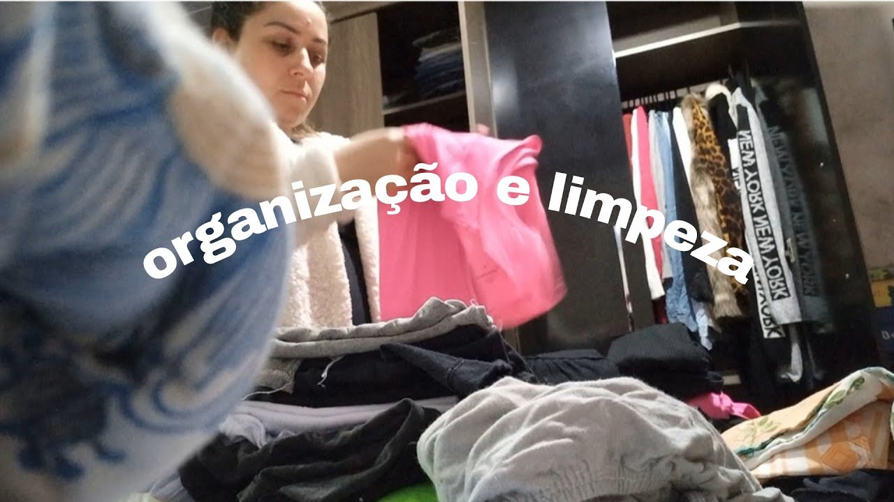 arrumando meu guarda-roupa 🧺👚👖🩱👗👡/organização, faxina, desapego para doação✨️