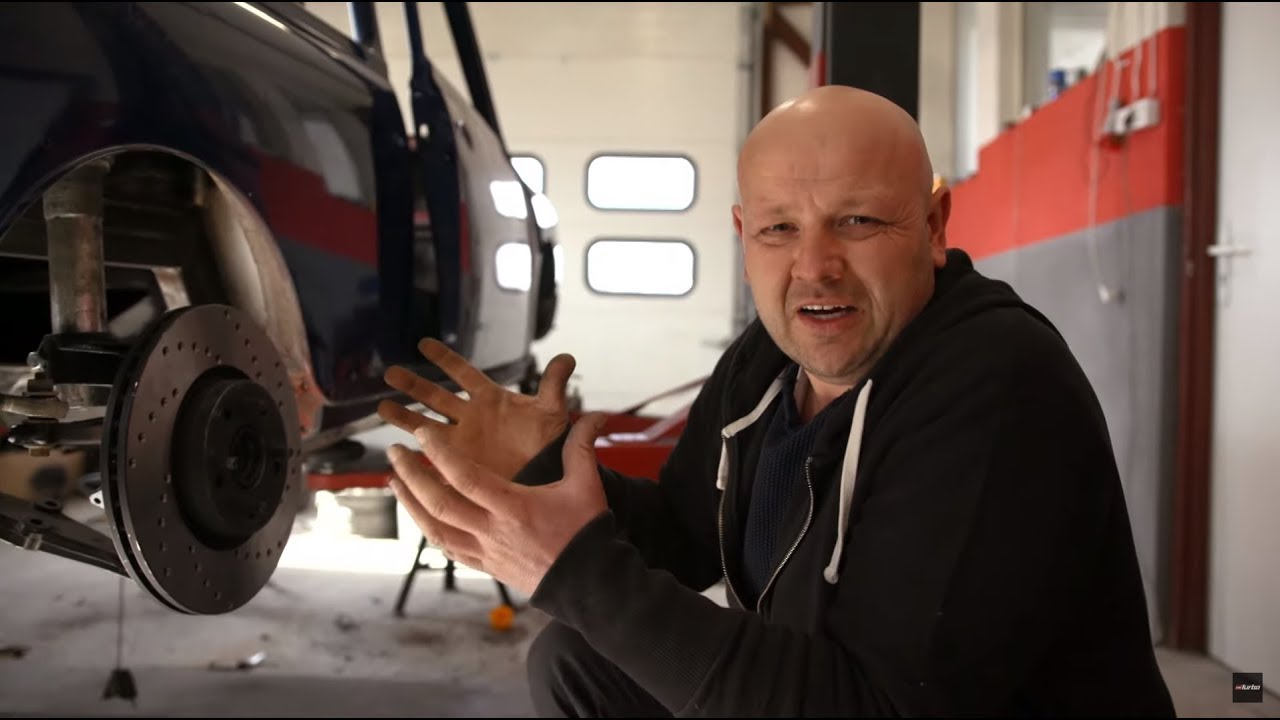 Wyczekiwana przesyłka mocno zdenerwowała Grześka #Klimek_vs_Duda