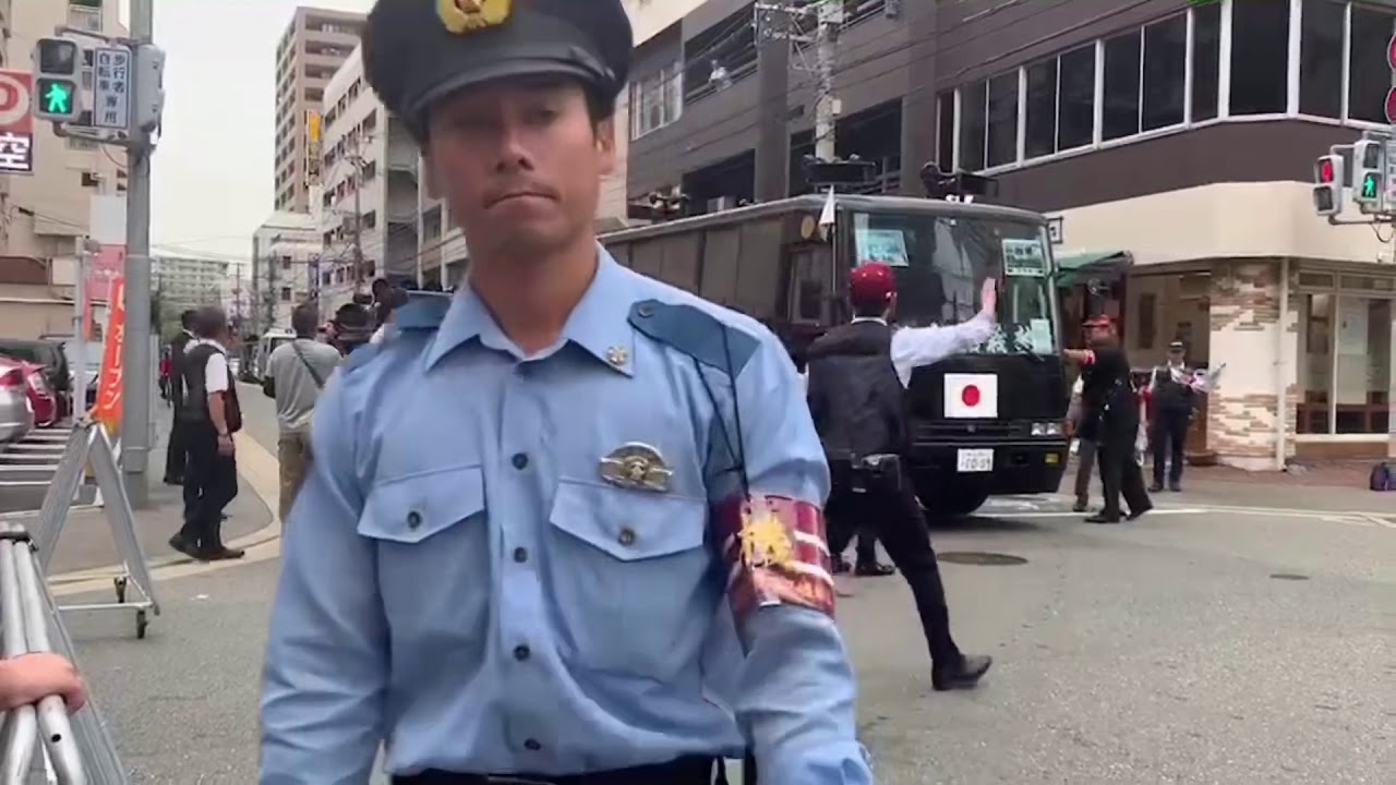 反中共デー街宣..前回の続きです.......