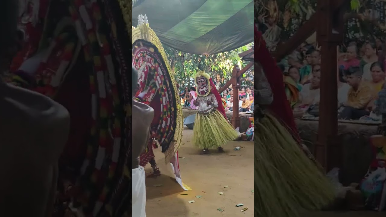 കോളിയാട് കാവിലമ്മയും ഗുളികൻ തെയ്യവും 🙏🏼