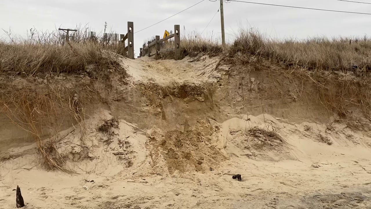 Beach erosion along Delaware Bay in North Cape May