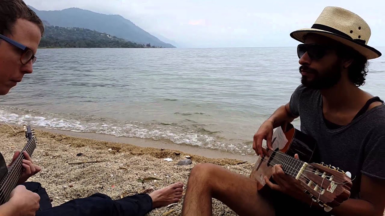 La Negra Soledad (interpretada por Jaime y Aron)