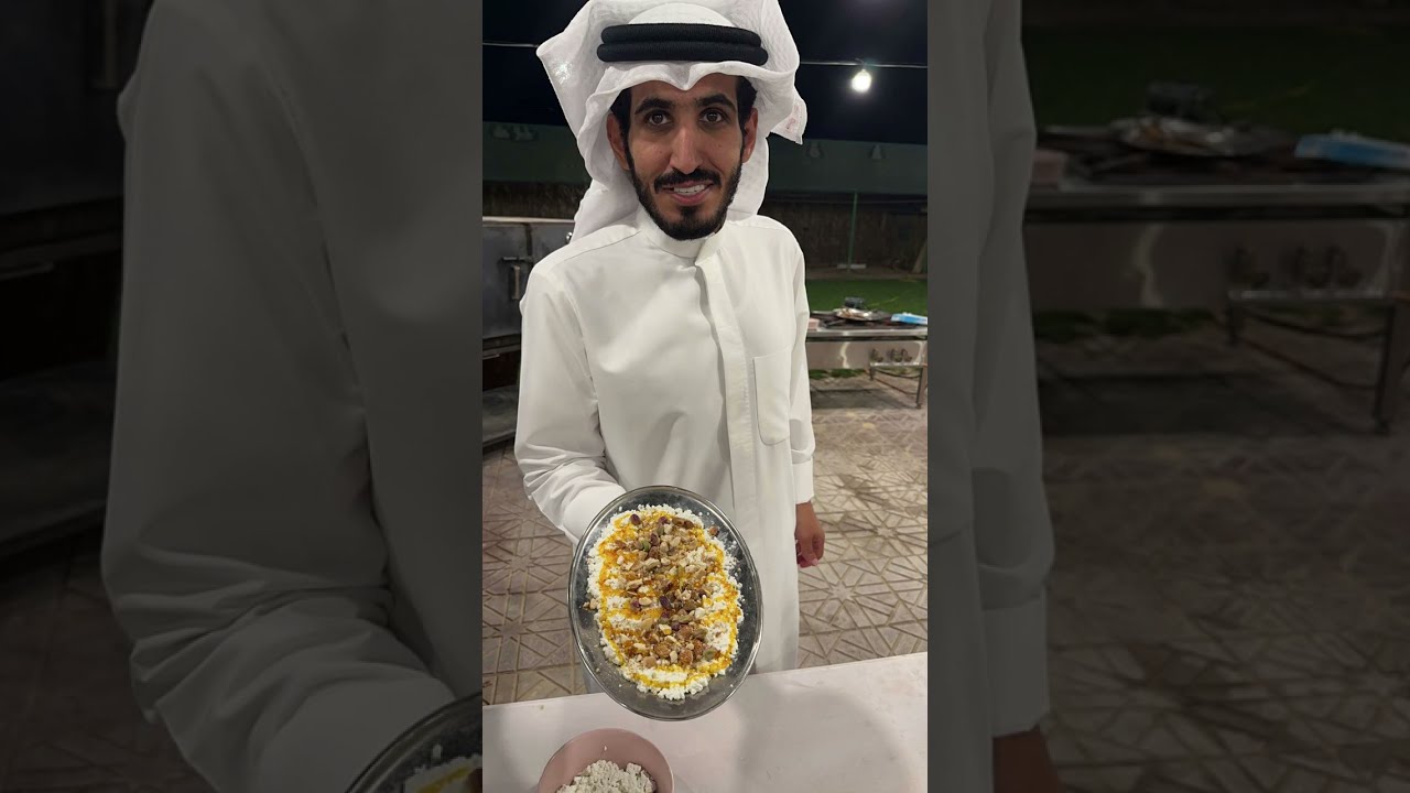 خروف كامل بالطريقة الاسبانية مع سليق لحم وعيش ملبوج و القشطه البلدية 😯🔥 ابداااع