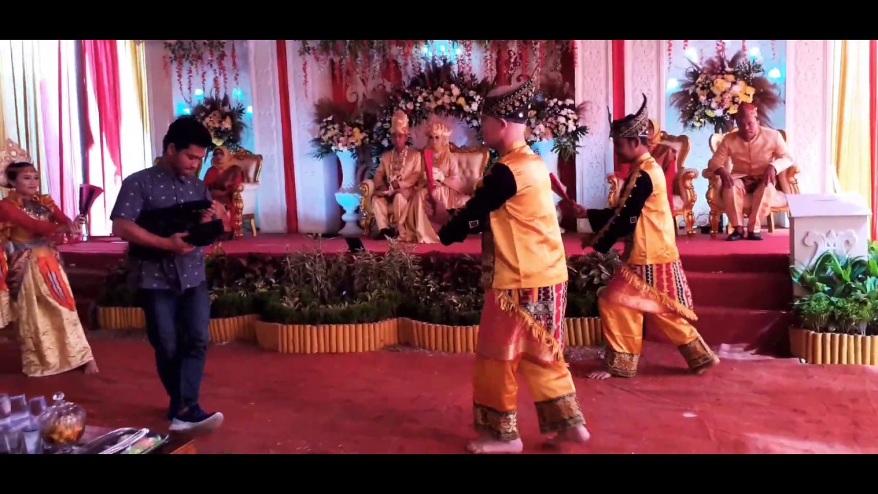 TARI BEDANA KIPAS SANGGAR TANGGAI LAMPUNG