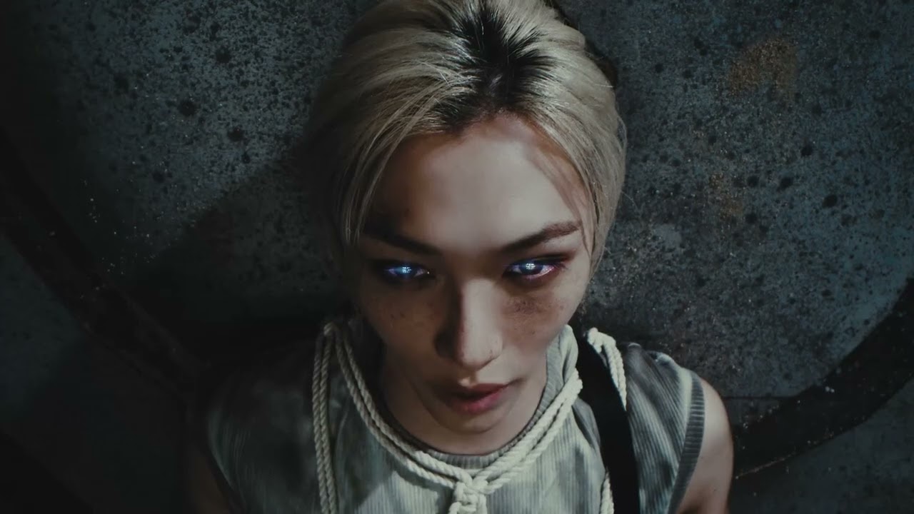 Giant (Metal Version) - Stray Kids