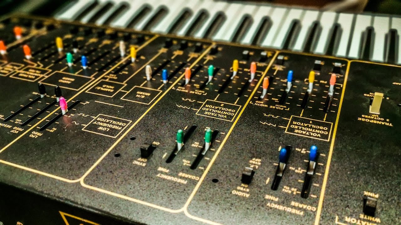 ARP Odyssey | On The Wire