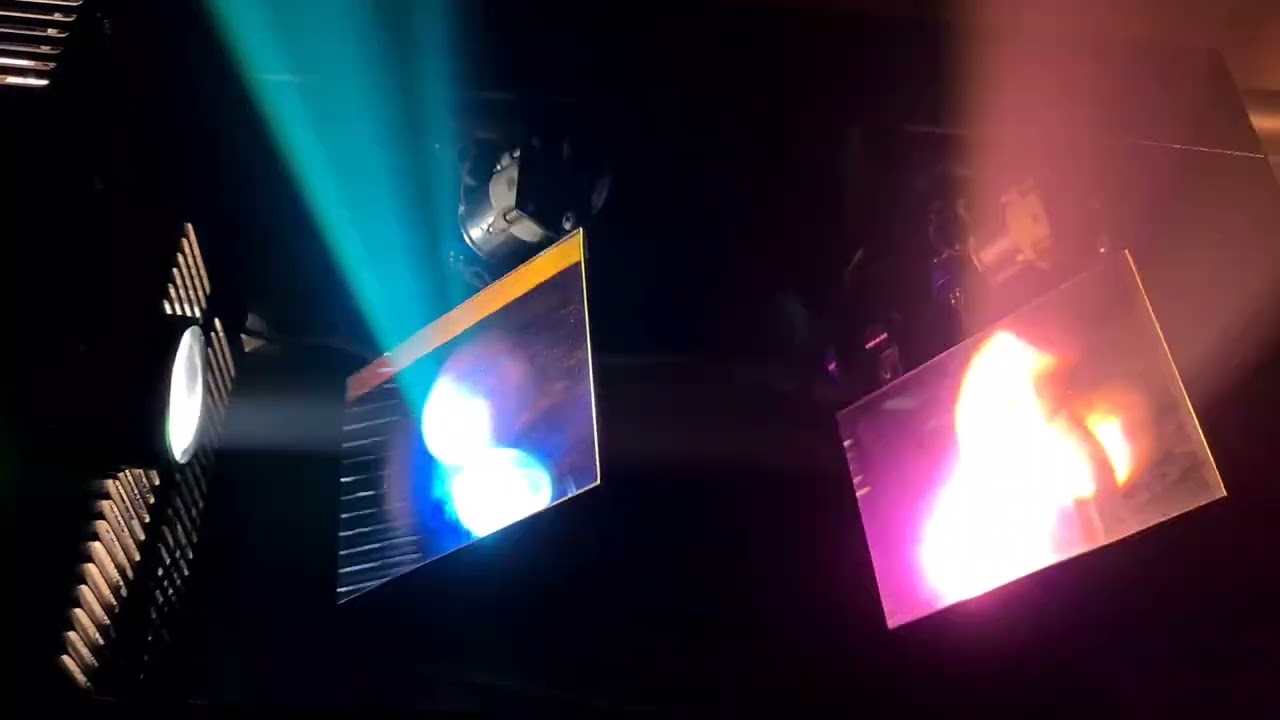 Novalight Discovery 575 HMI & Coemar Maxi Galaxy (vintage disco lights)