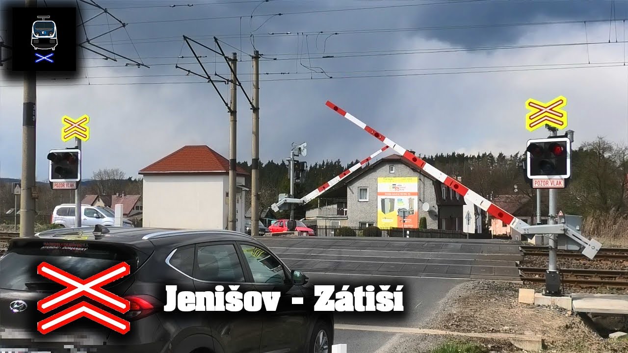 Železniční přejezd Jenišov - Zátiší (AŽD 97) - 3.5.2021