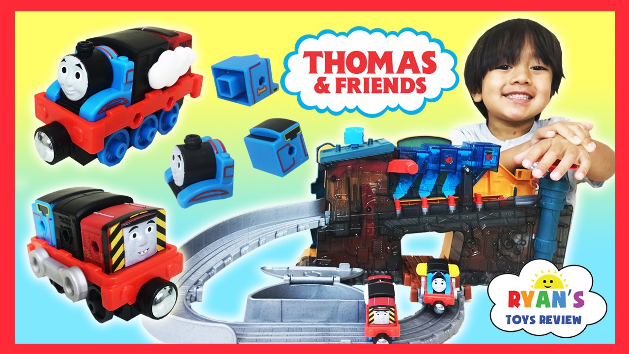 Thomas & Friends Take n Play Engine Maker toy trains