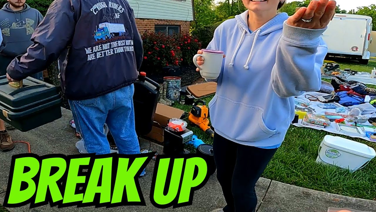 SHE SOLD ME HER RING AT A GARAGE SALE