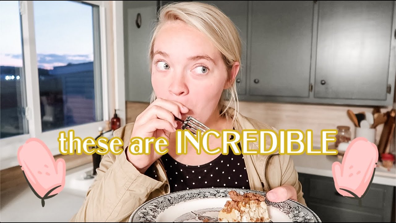 I MADE KETO PUMPKIN CHEESECAKE BARS 😍🤤 || Cozy fall recipe