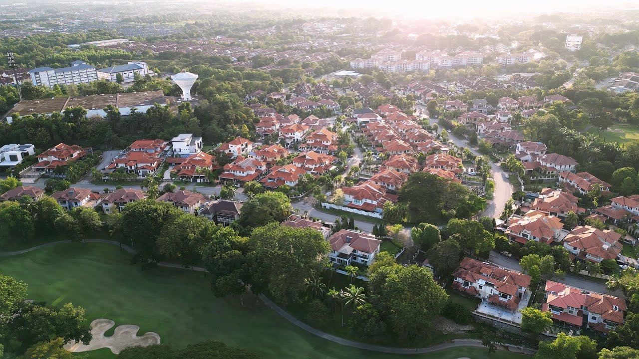 Kota Permai Golf Club | Luxury Township
