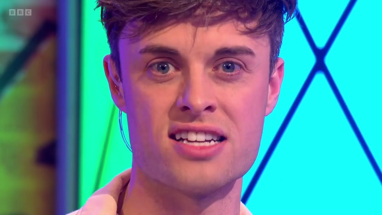 Saturday Mash-Up LIVE - CBBC and iPlayer = Senseless