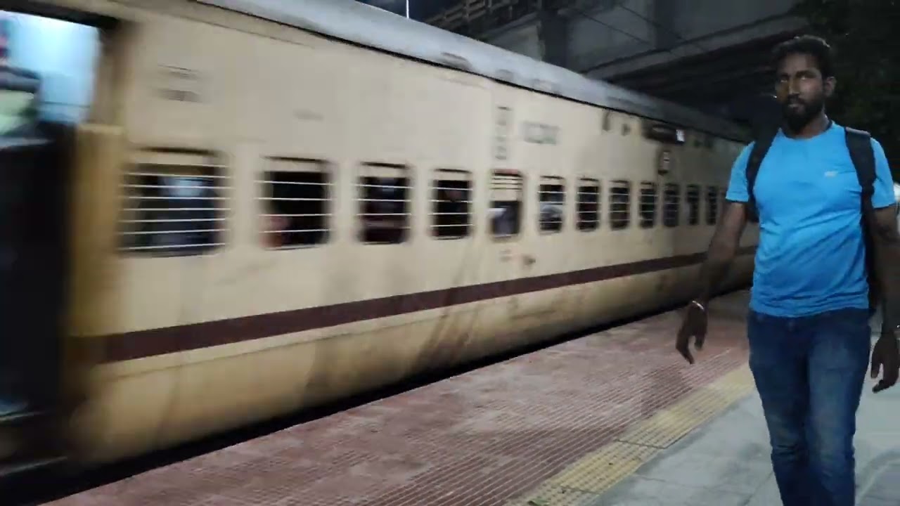 13023 Howrah Gaya Express Via Rampurhat, Sahebganj,bhagalpur,kiul,Nawada #gaya #howrah