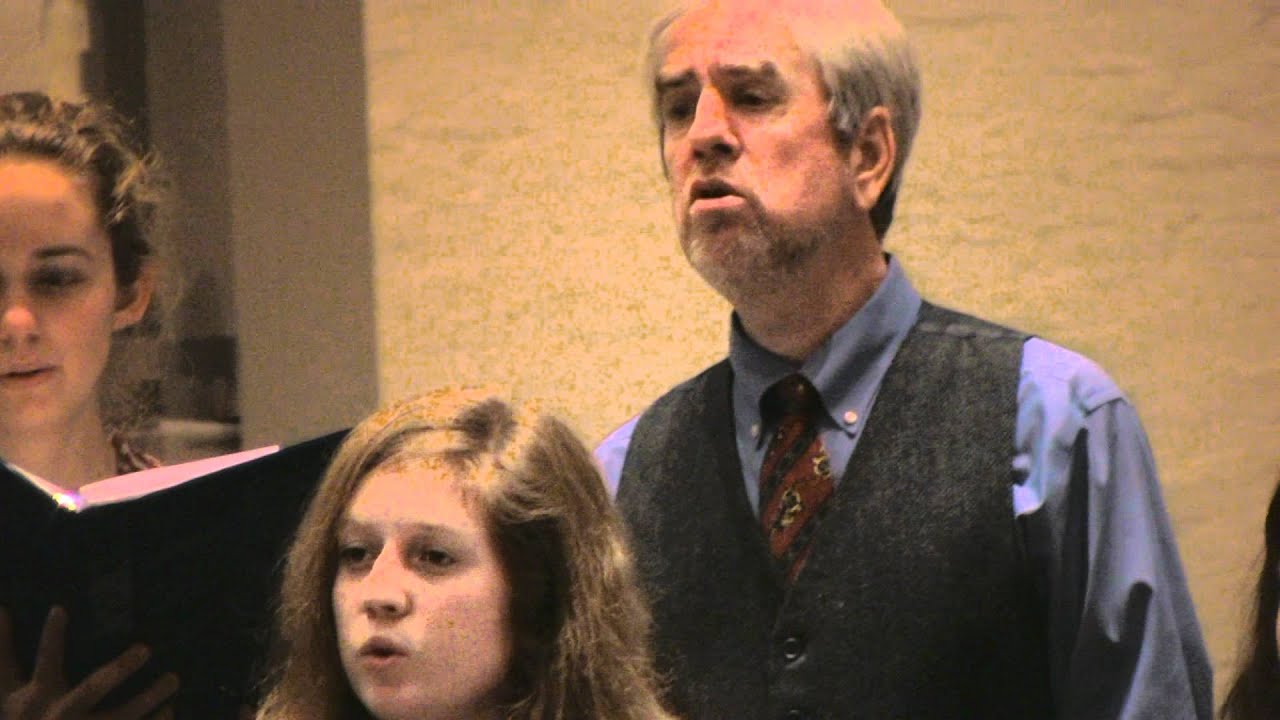Notre Dame Folk Choir sings 