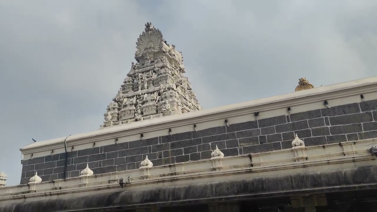 Kanchipuram #tamilnadu  #chennai #kanchipuram #travel #solo 