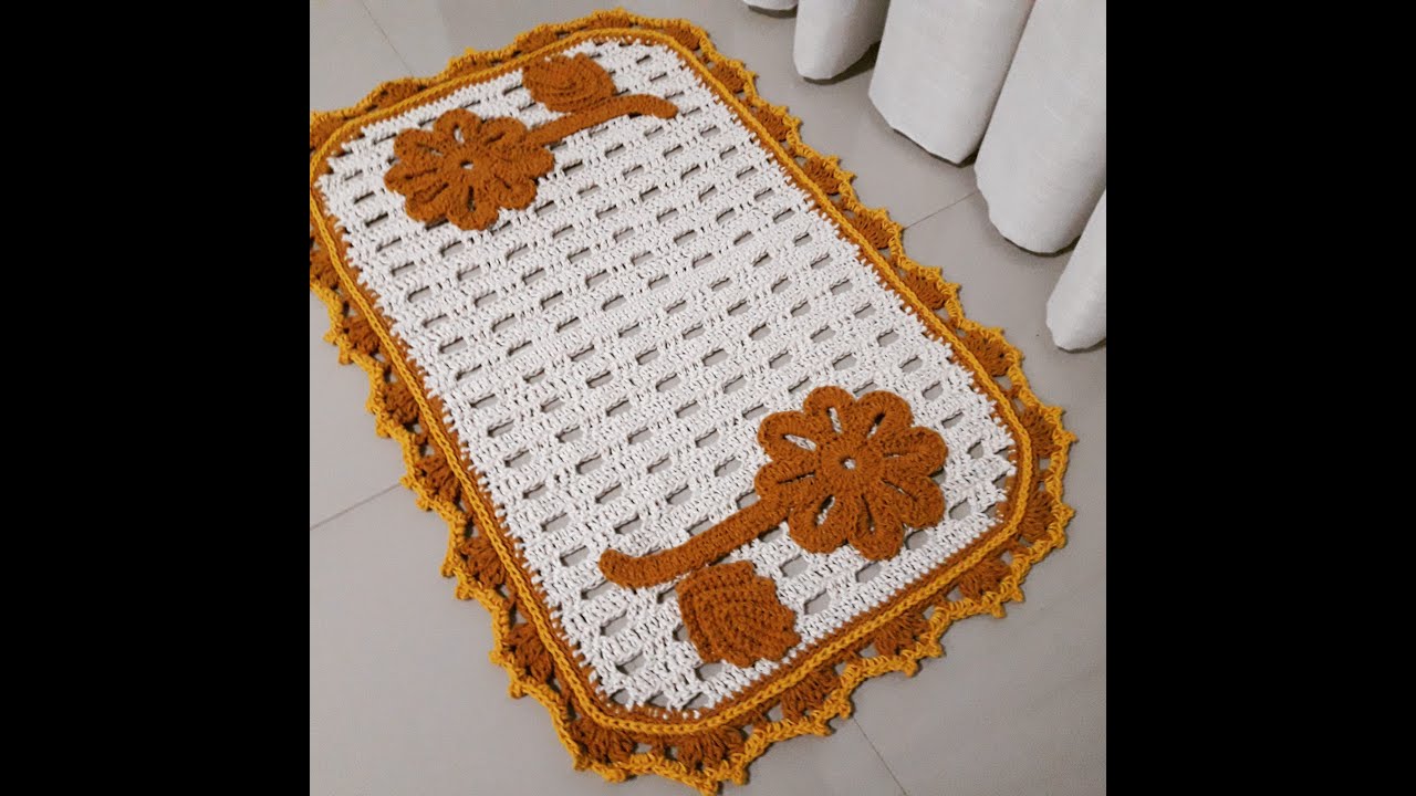 Jogo de banheiro FLOR MOSTARDA ( tapete da pia )
