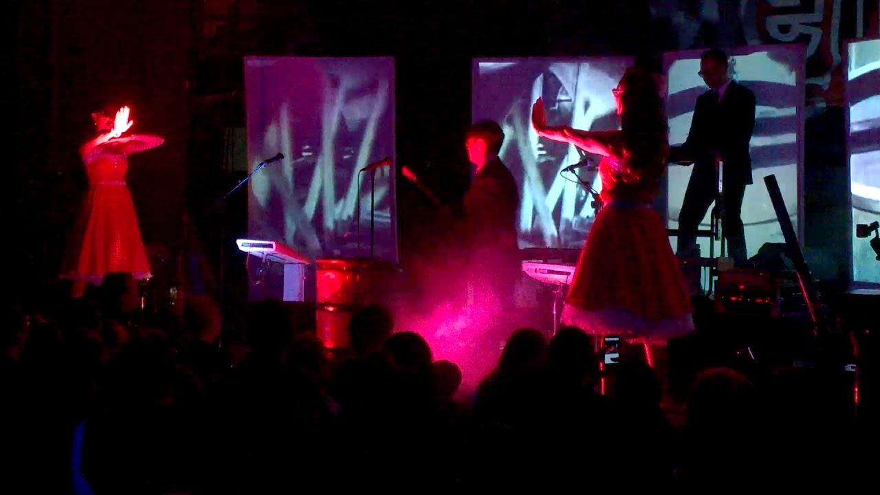 Arbeit Adelt! - Welle Erdball, Leipzig, 26.12.2017
