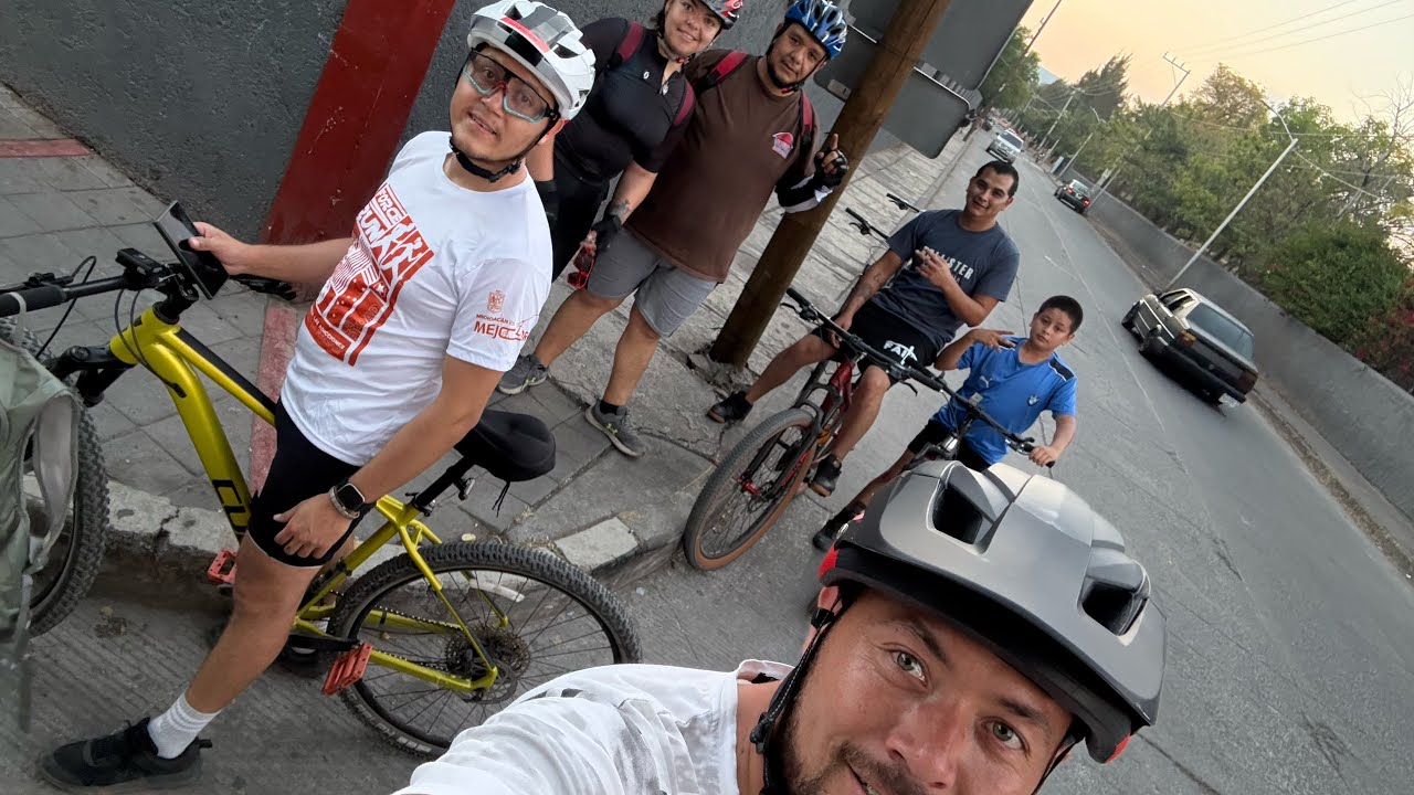 Pequeña ruta de 24 kilómetros en bicicleta 