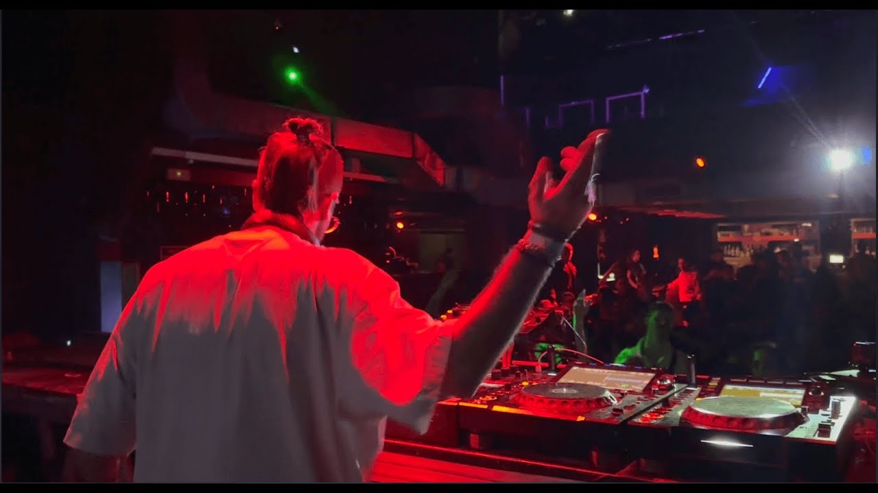 MACKINLAY @ CITY HALL BARCELONA 30/03/24