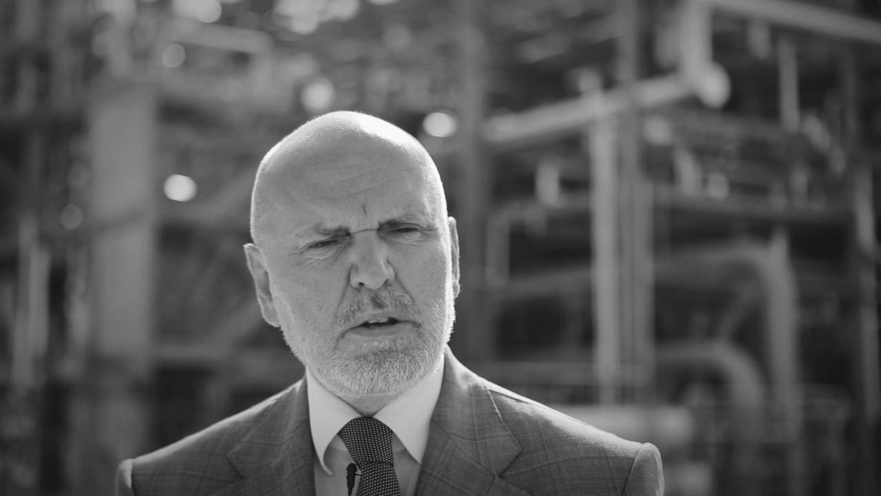 Oszkár Világi, generálny riaditeľ Slovnaftu, ktorý je nominovaný na Investora roka 2016