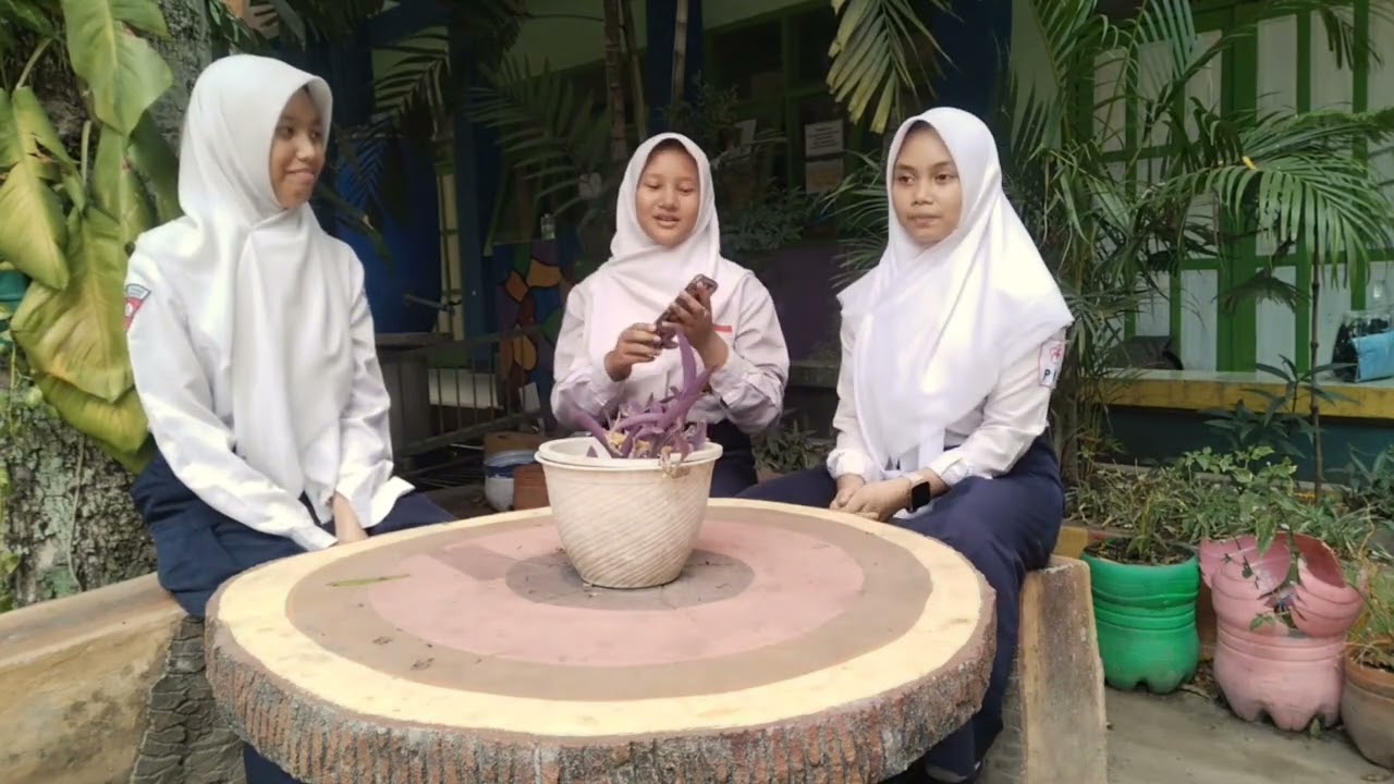 TUGAS WAWANCARA - BAHASA INDONESIA. SMPN 1 SOOKO MOJOKERTO