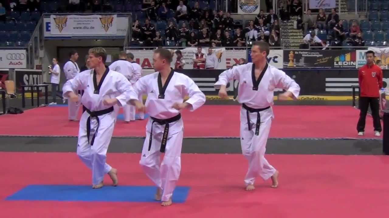 German Open 2012 Team Poomsae 12.mov