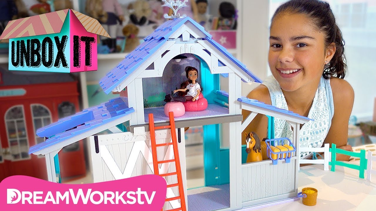 Spirit Riding Free Barn Playset | SPIRIT RIDING FREE Presents UNBOX IT