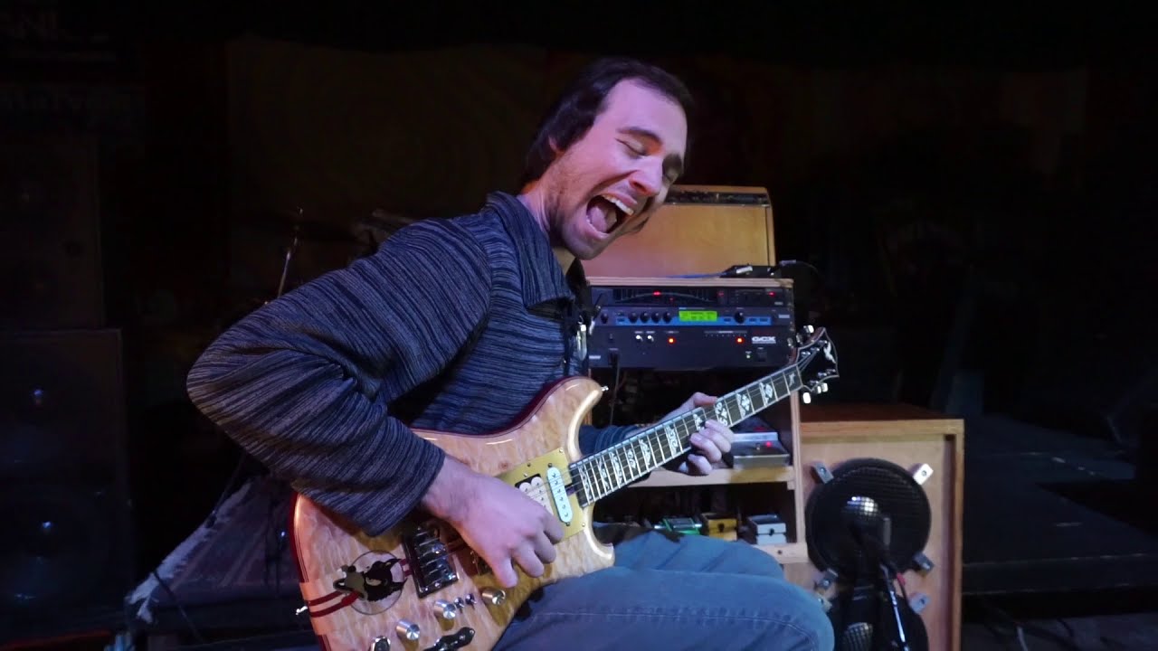 Jerry Garcia's Guitar Replicas - Tiger & Wolf Custom Builds (Full Demo)