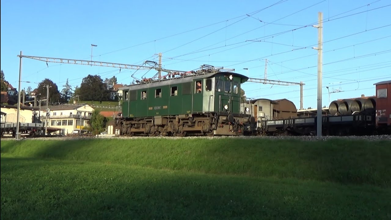 🇨🇭 Be 4/4 EBT-102 in Sumiswald- Grünen beim rangieren
