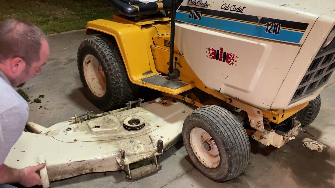 Cub Cadet 1210 deck removal and blade change