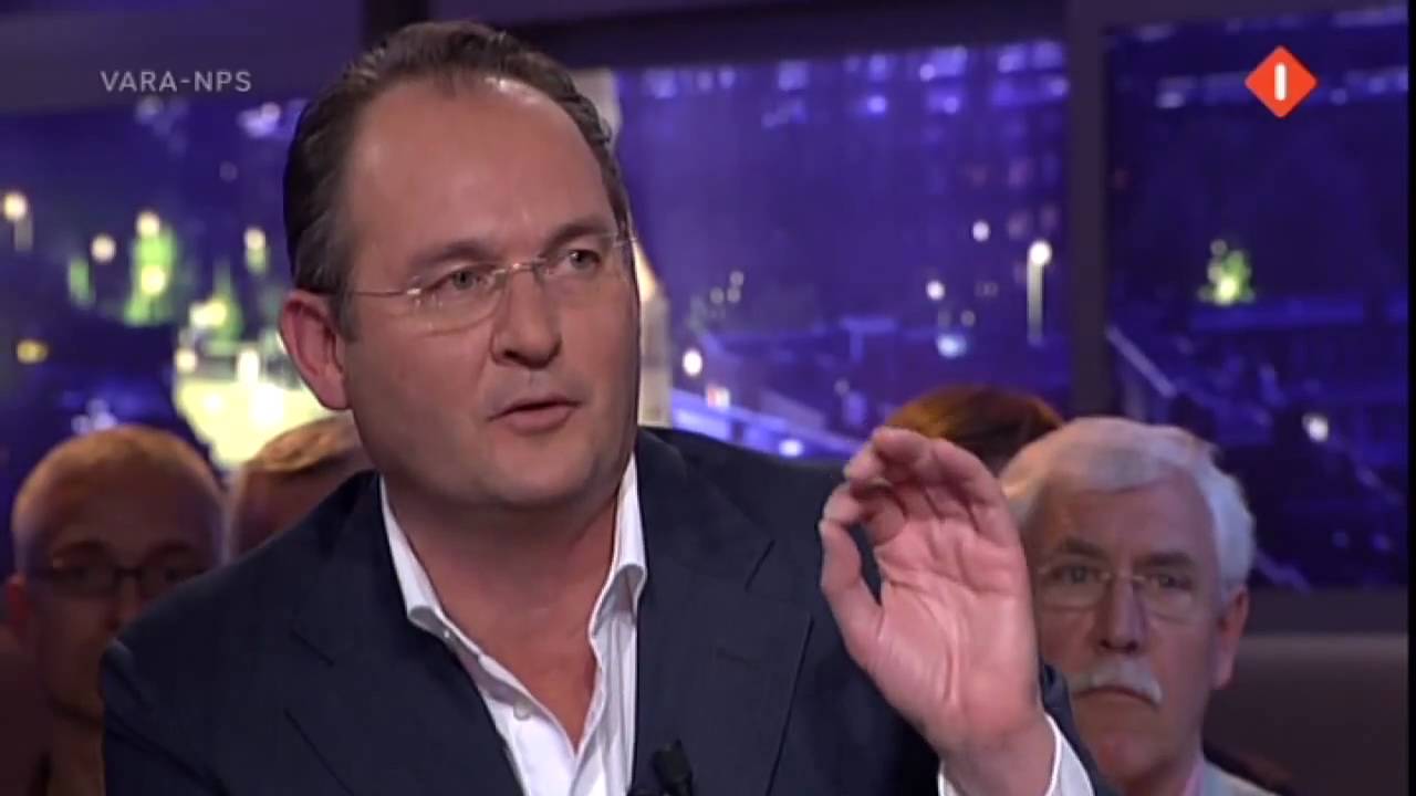 Pauw & Witteman - Griekenland krijgt 'junk status'
