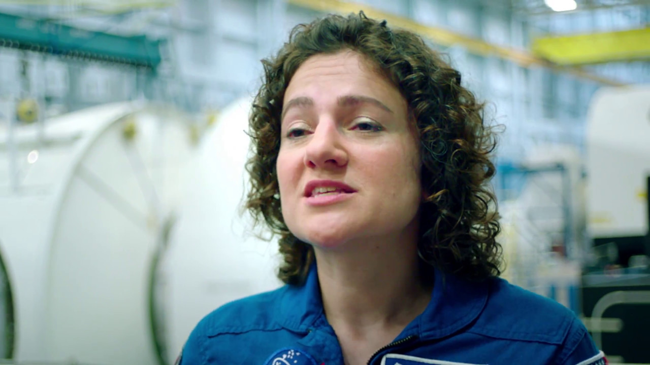 How do astronauts stay calm under pressure?