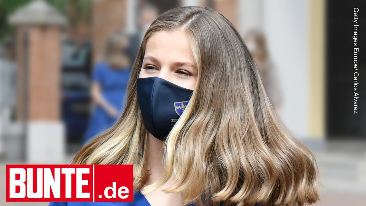Leonor von Spanien - Elegant in Blau: Bei ihrer Firmung ist sie so erwachsen