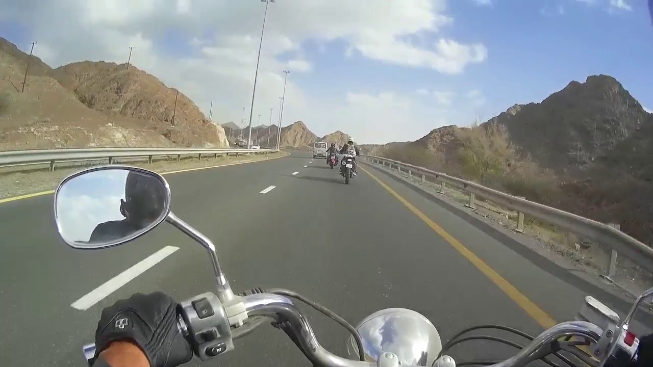 Dubai Motovlog - 003 Um Al Quain