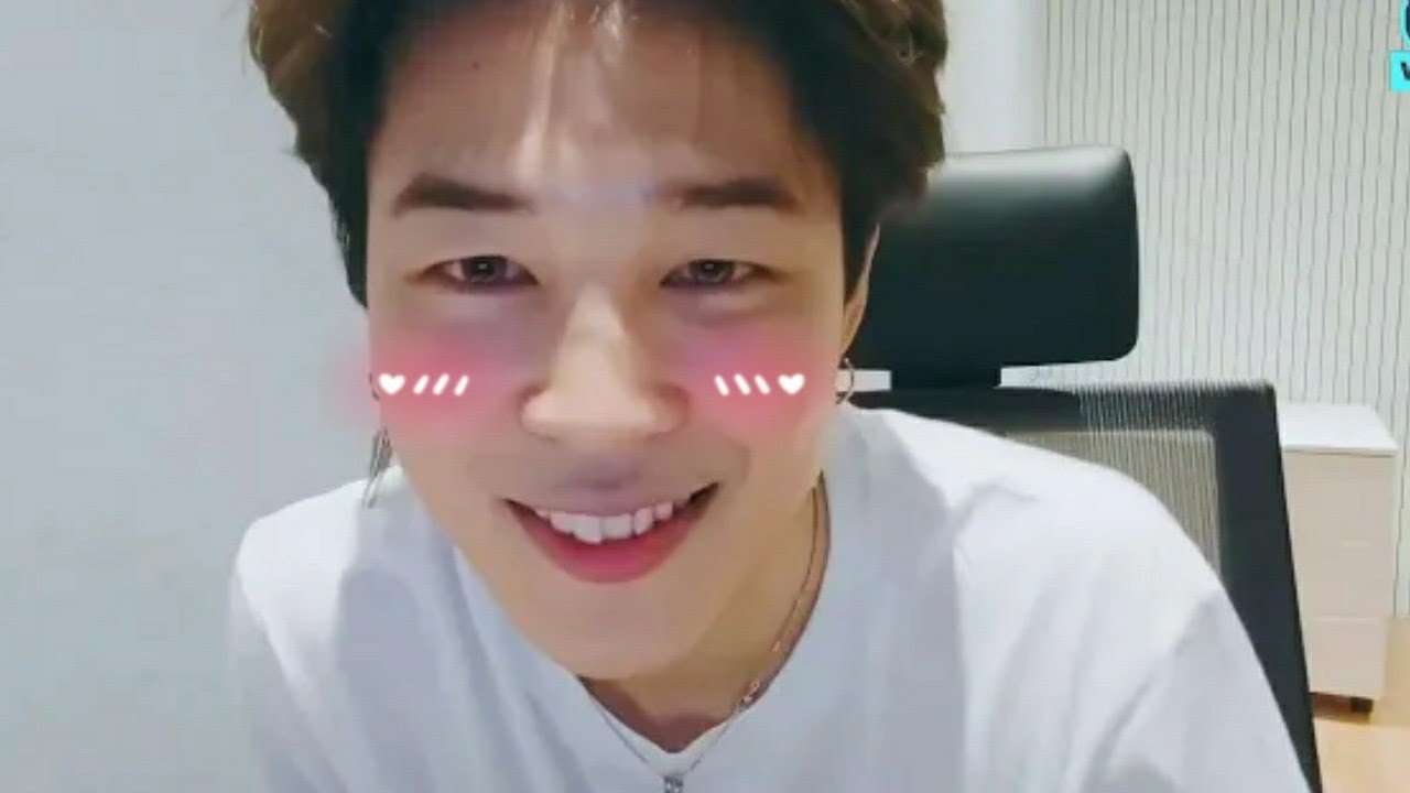 (vídeo chamada)《°•jimin com ciúmes•°》