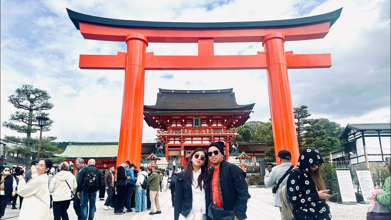 Kyoto, Japan (Arashiyama, Fushimi Inari, Kiyomizu-dera, matcha hopping & Ramen)