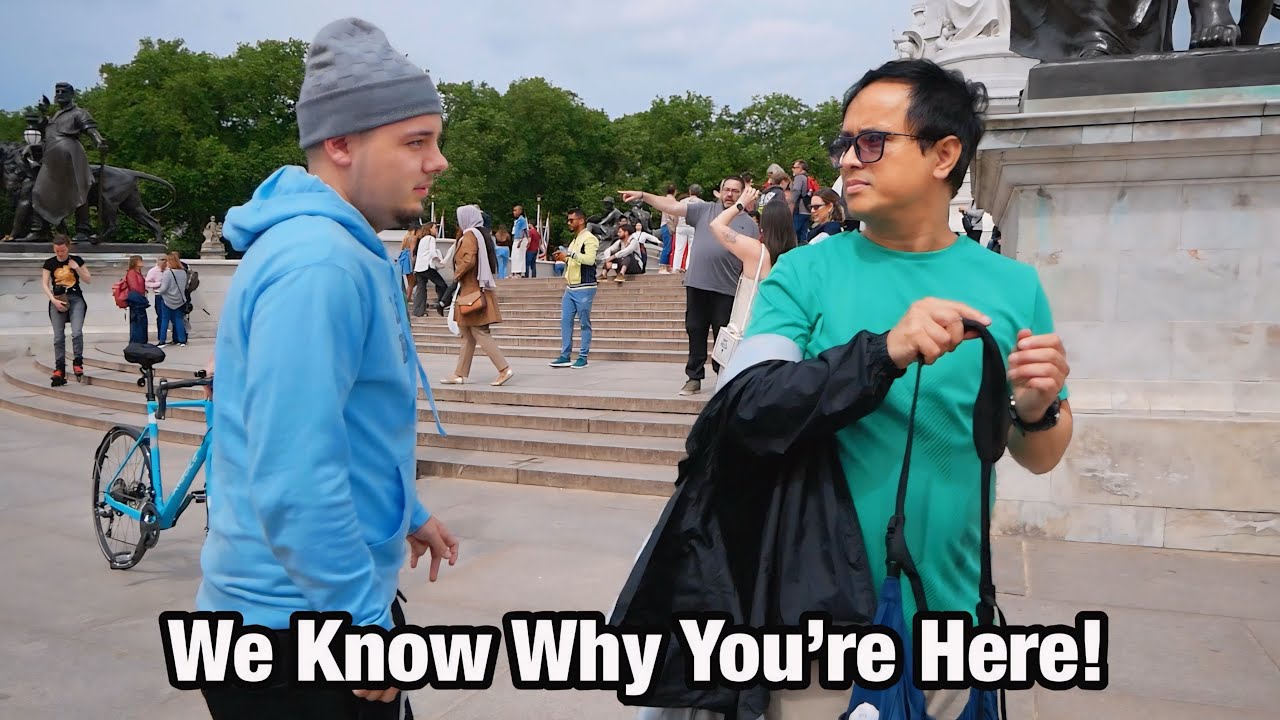 Predator Catch Prank on Strangers !
