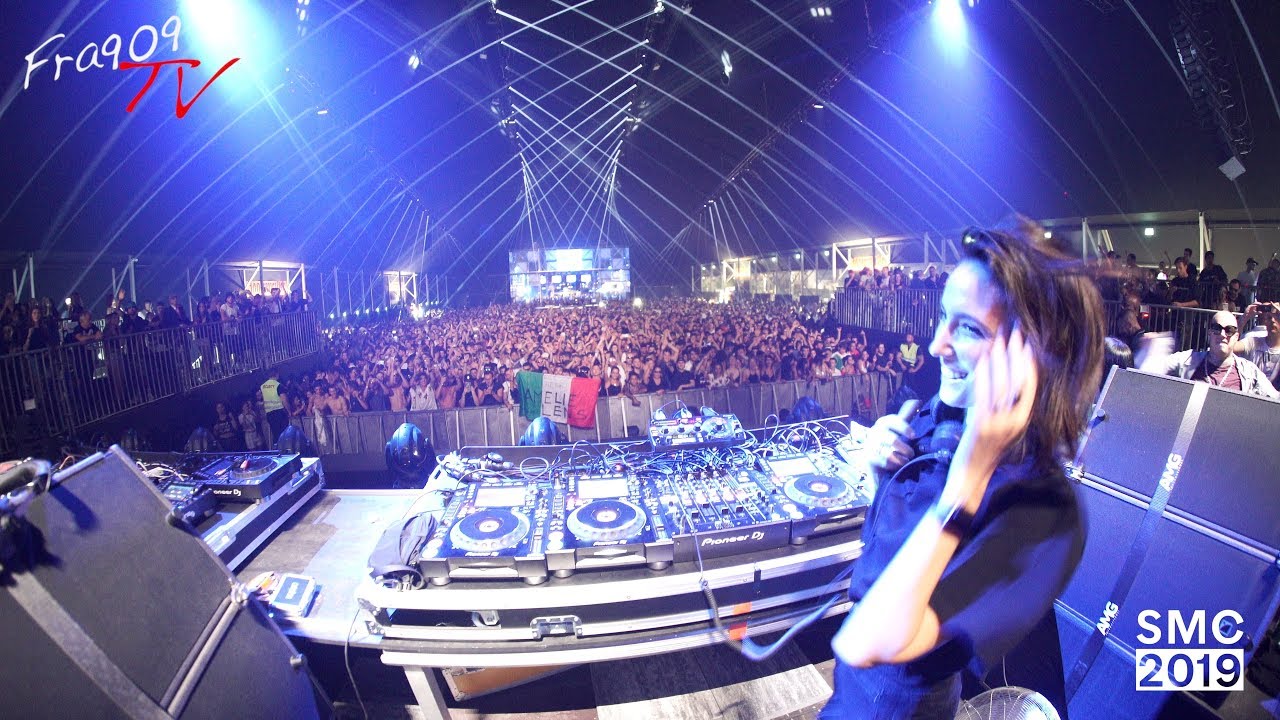 FRA909 Tv - AMELIE LENS @ SOCIAL MUSIC CITY 2019 MILAN