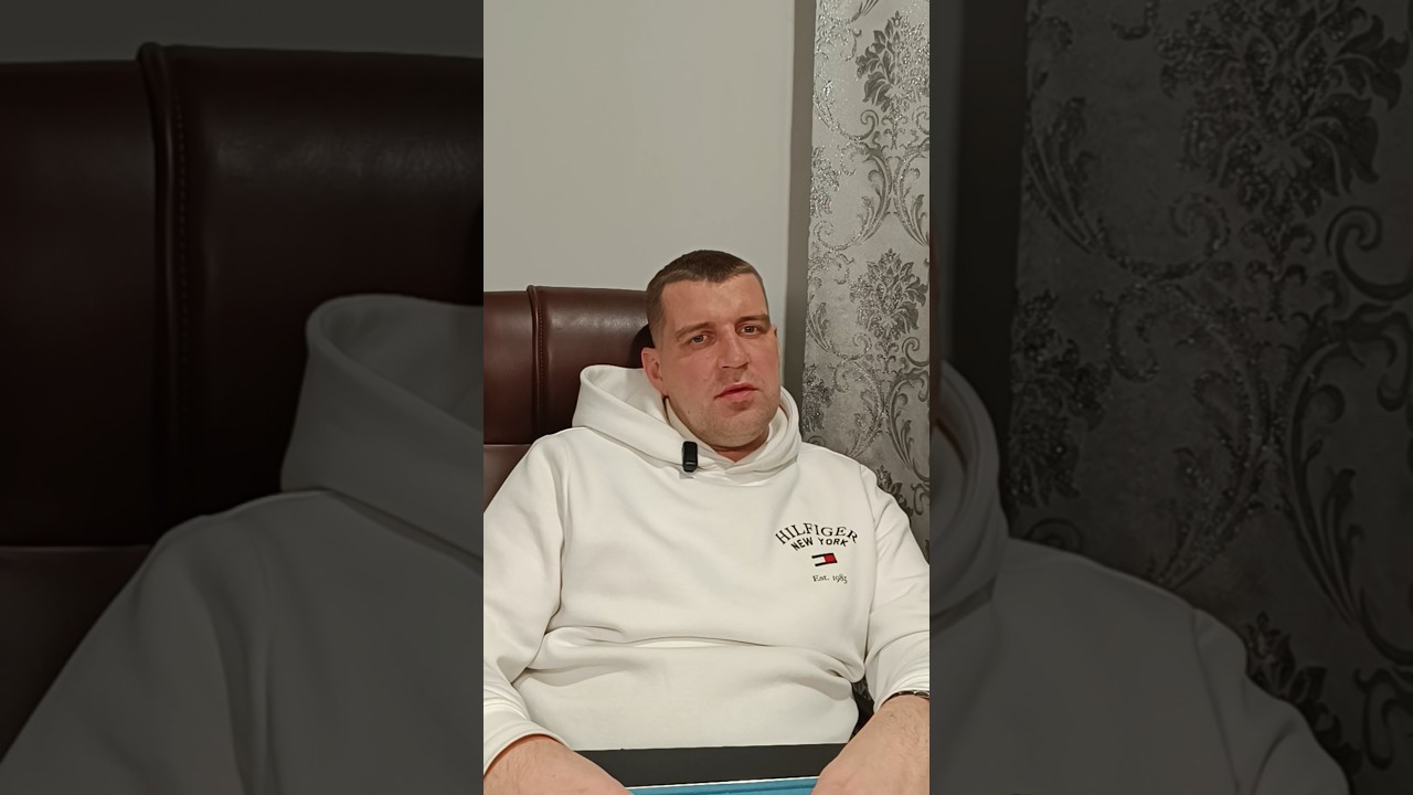 Самый дорогой #драгоценныйкамень в магазине #драгоценныекамни #турмалин #рубин #натуральныекамни