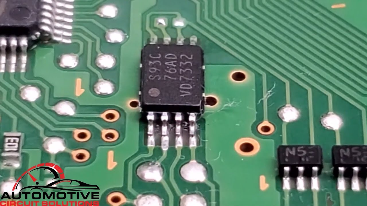 Замена панели приборов Subaru Forester, клонирование EEPROM, перенос одометра